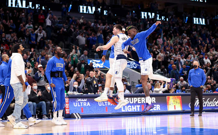 F1F77D36-6D30-428A-98BF-7B2A23A79388